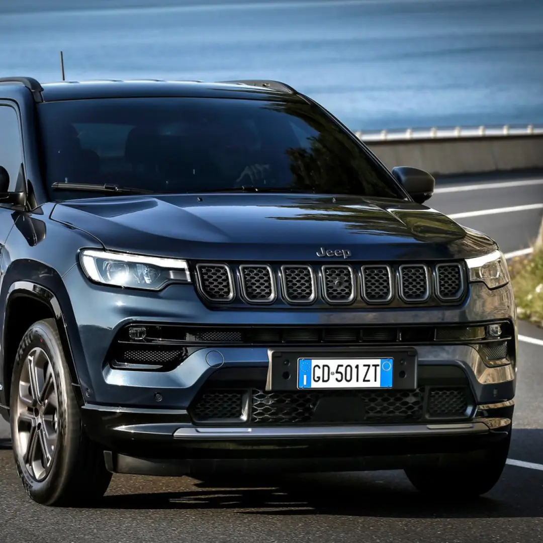 Immagine News La scelta di mobilità degli Italiani: l’Auto sempre più tecnologica e green