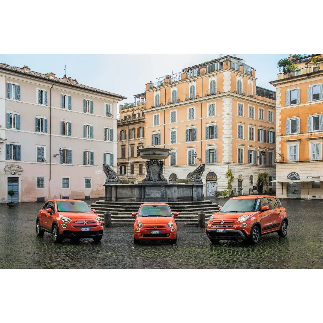 Immagine News Allestimenti, colori e interni rinnovati per la Famiglia 500: il lato Cult, Connect e Dolcevita di un’icona  