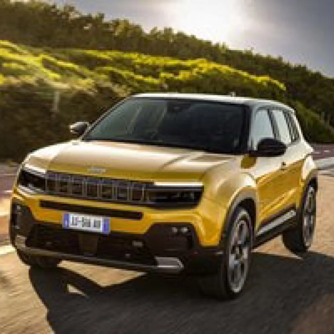 Immagine News Jeep Avenger trasforma in colore le tue emozioni, scoprila alla Preview di Autoingros, Concessionaria Ufficiale Jeep
