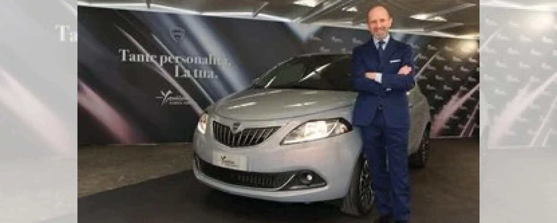 Immagine News Italianità, eleganza, femminilità, attenzione all’ambiente: i valori di Lancia Ypsilon Alberta Ferretti