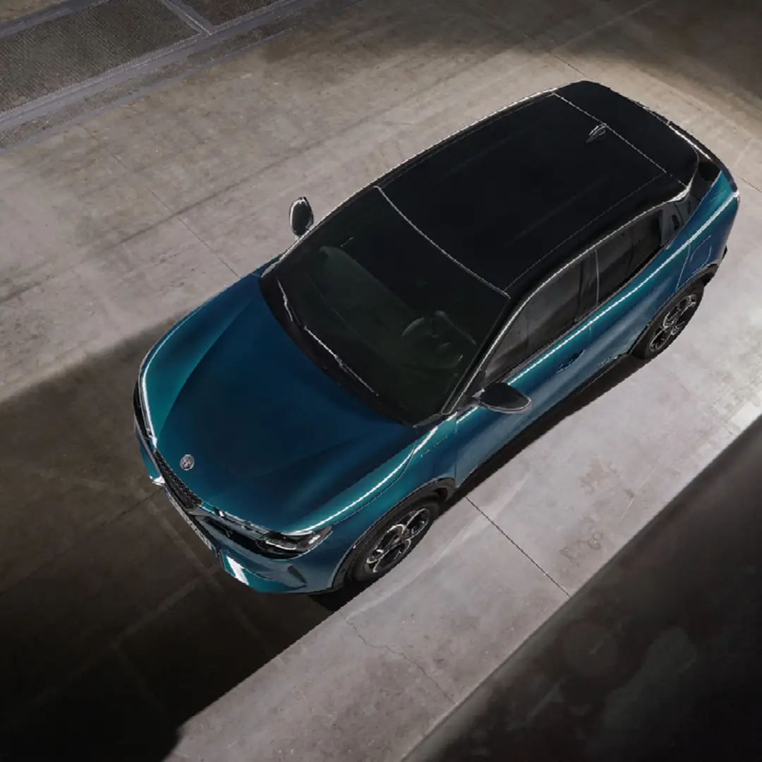 ALFA ROMEO JUNIOR ELETTRICA - Tua da €38.070 o con Finanziamento da €250 al mese